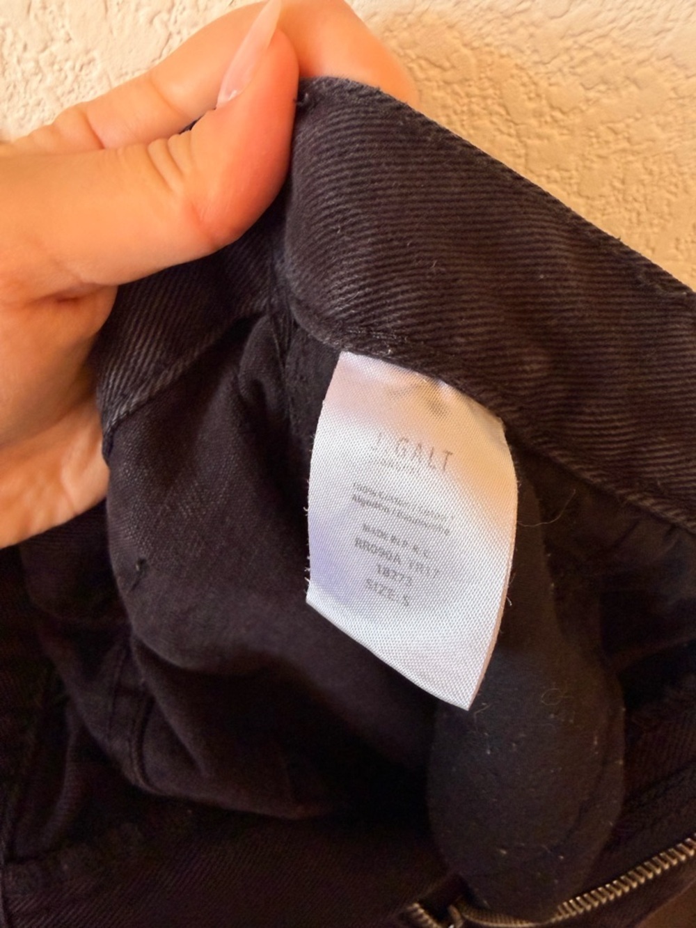 John Galt Black High-Waist Tapered Jeans - Picture 2 of 5